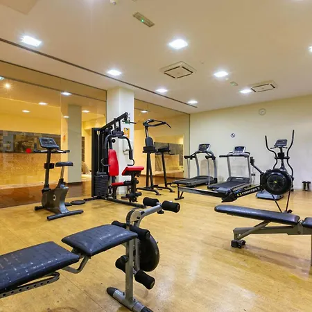 Luxury Ground Floor With Facilities * エステポナ
